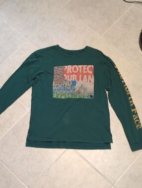 The North Face Long Sleeve Graphic Tee